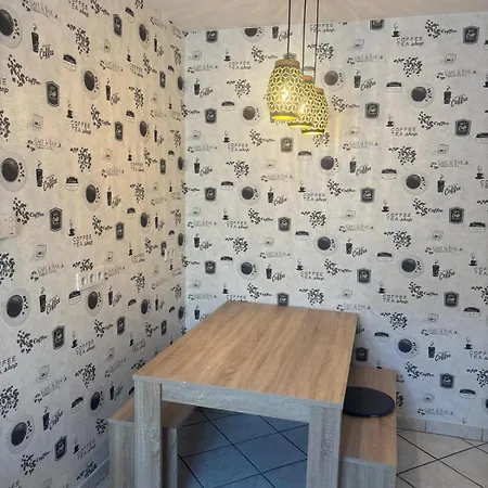 - Heinsberg-dremmen Lägenhet Heinsberg (North Rhine-Westphalia)